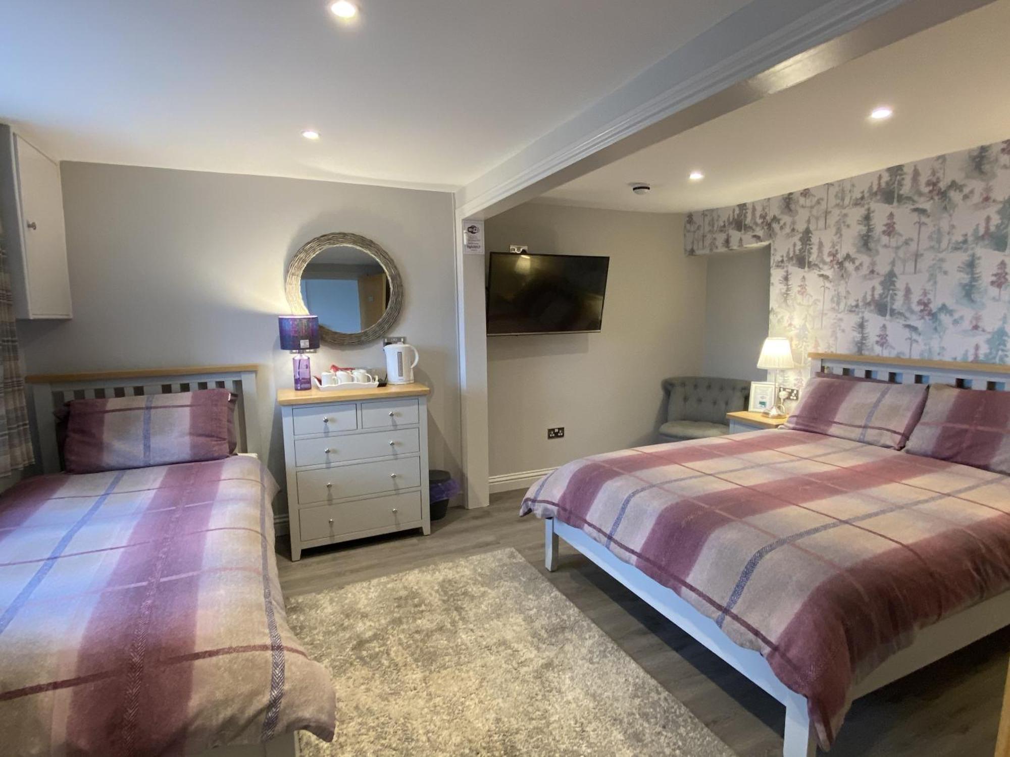 Tigh Na Mara Hotel Странрер Екстериор снимка