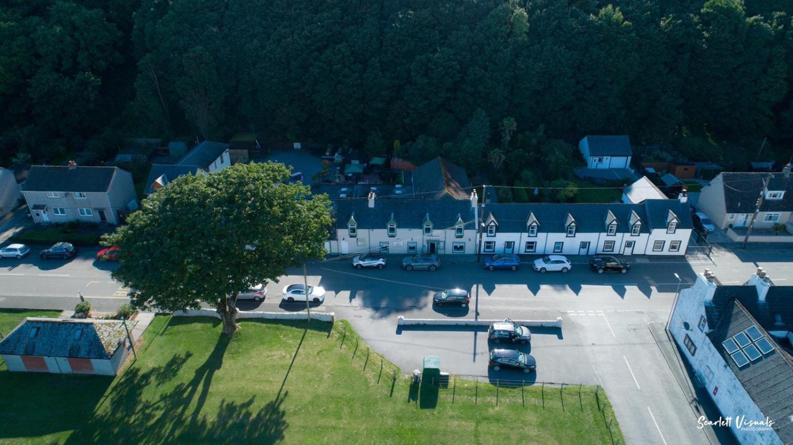 Tigh Na Mara Hotel Странрер Екстериор снимка